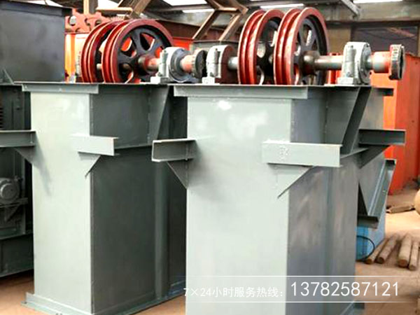 鬥式提升機張緊裝置調節鏈輪平衡 鬥式提升機張緊裝置調節鏈輪平衡