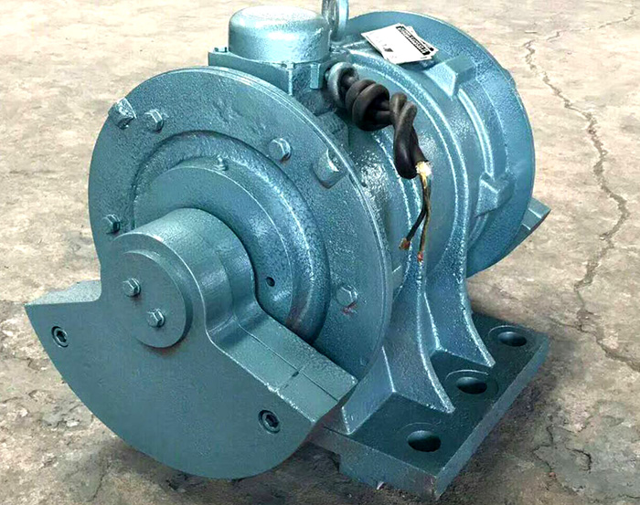 礦用振動篩 礦用振動篩