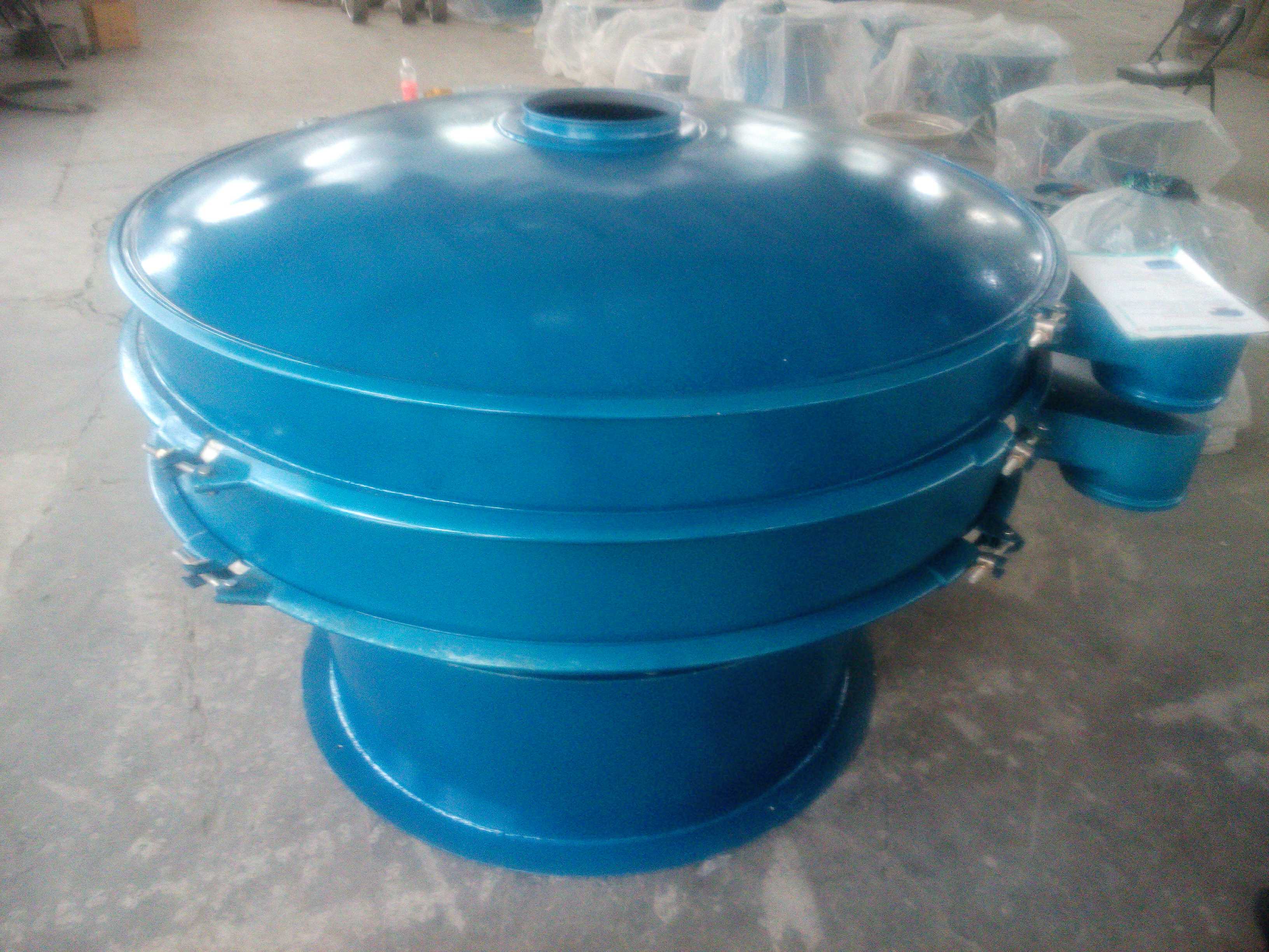 不鏽鋼振動篩在高嶺土篩分過濾中的應用(不鏽鋼製造振動篩)